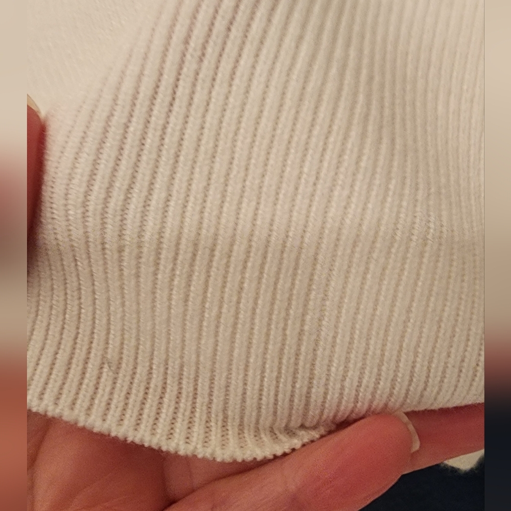 One grey Day Elegant Wide Collar Zippered Tapered Waist Sweater In White Sz SM - Picture 9 of 12